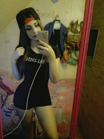Проститутка Лорета